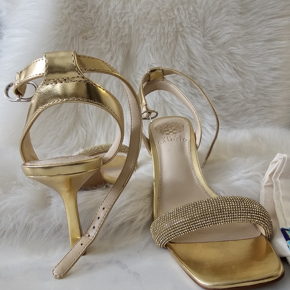 Vince Camuto, Shoes - Picture 5 of 6